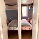 Kemp Mobilhome P27 6 Personnes Climatise